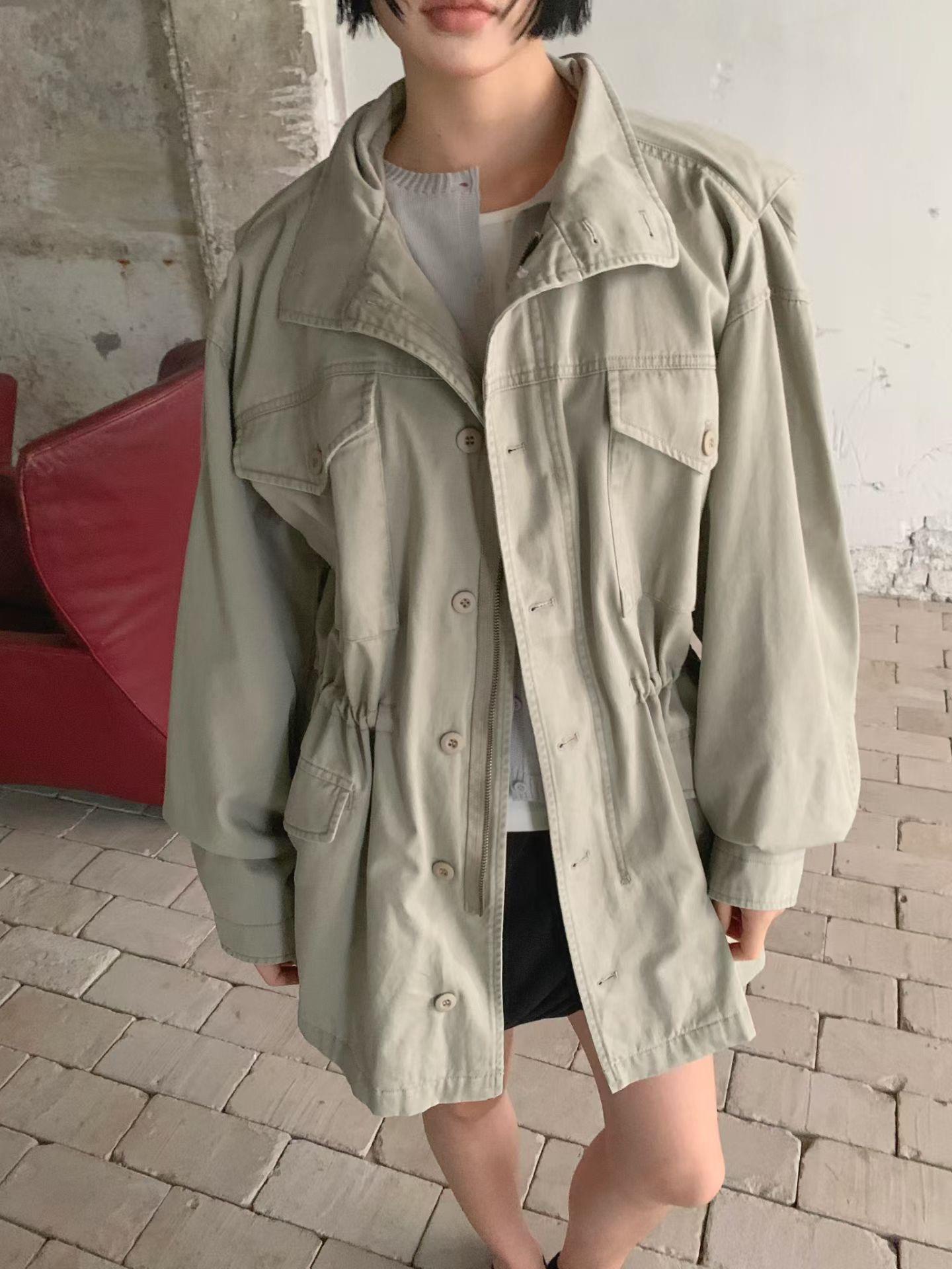 內抽繩霧面迷彩軍裝外套